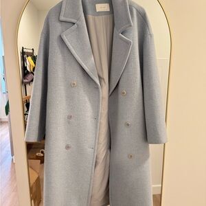 Elegant Women's Light Blue Coat